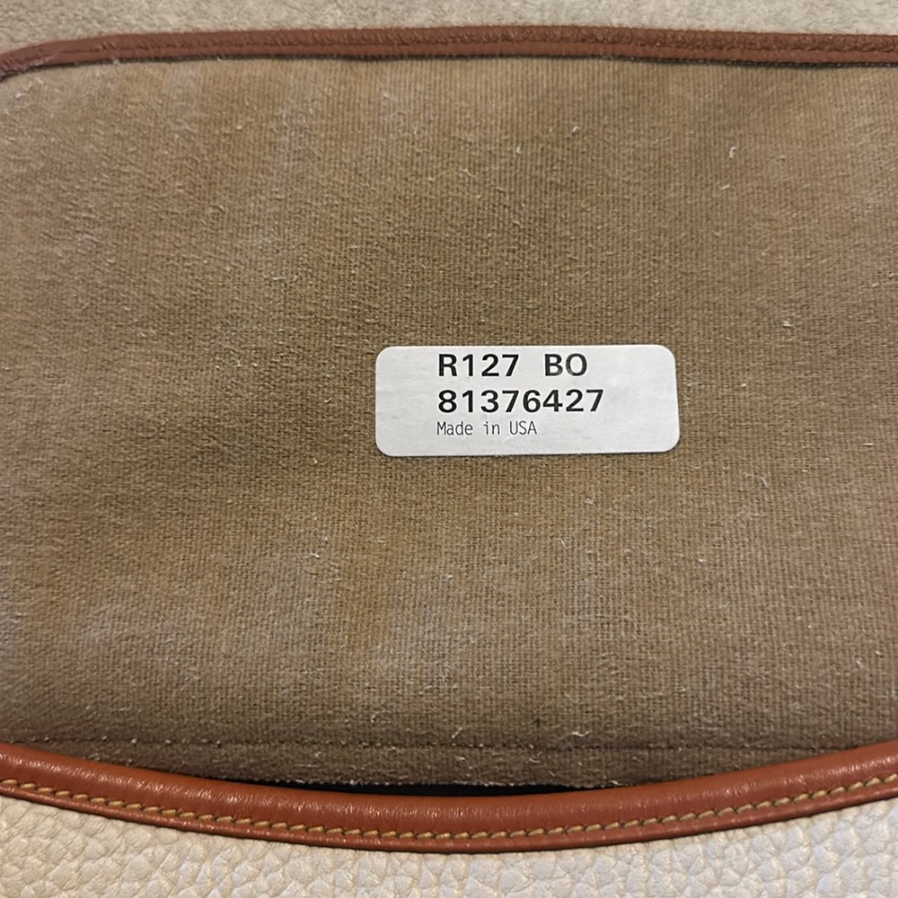 Dooney and Bourke pebbled leather shoulder bag cream brown - Picture 3 of 10